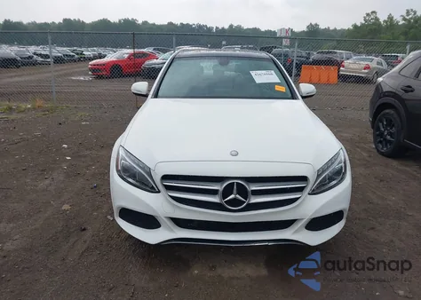 2015 Mercedes-Benz C 300 4Matic/Luxury 4Matic/Sport 4Matic from USA, damaged, VIN 55SWF4KB4FU064209